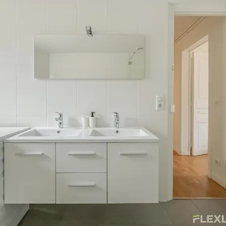 Flexliving - - Turbigo * Parigi